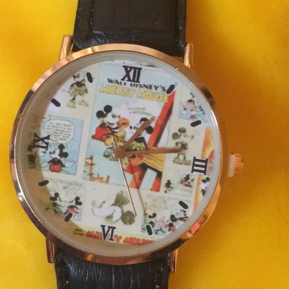 🎁”Mickey in the Paper” - Picture 3 of 5